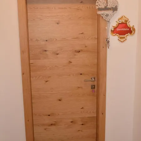 Ramseiderhof * סאלפלדן אם שטיינרן מיר